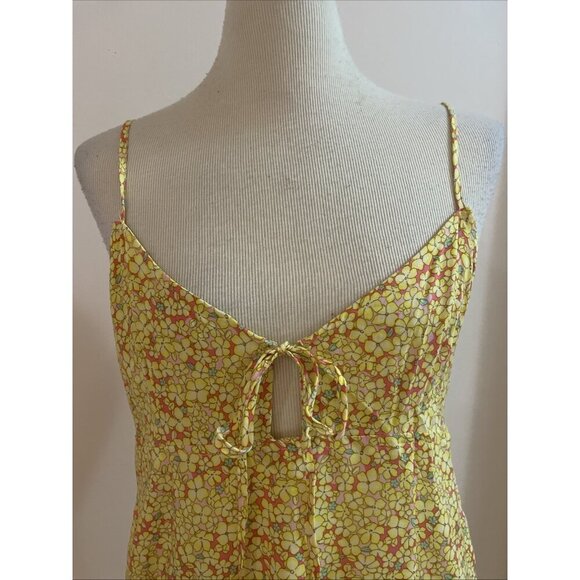 Vintage Y2K Wild Fable Babydoll Dress Size L Yellow Floral Empire Waist Milkmaid - Picture 2 of 10